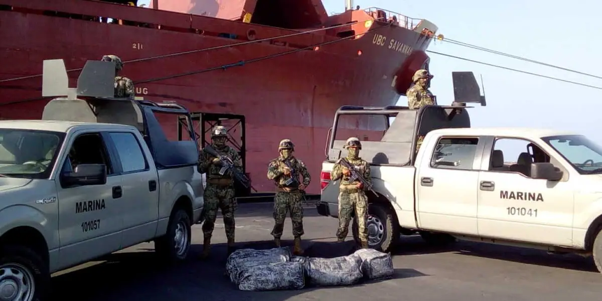En un buque con bandera de Chipre marinos localizan 225 kilos de cocaína